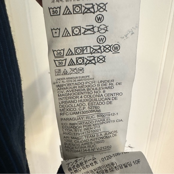 Under Armour - Streaker Striped HeatGear Half-Zip Top - Men - Blue - Picture 10 of 11